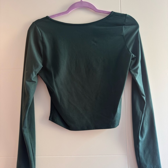 Hollister Dark Green Long Sleeve Top - Picture 2 of 2